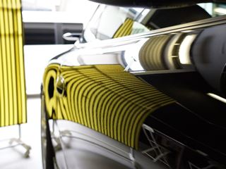 ポルシェ 911-996GT3のデントリペア後