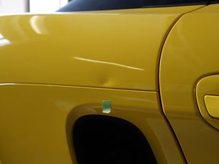 ポルシェ ボクスターのデントリペア前