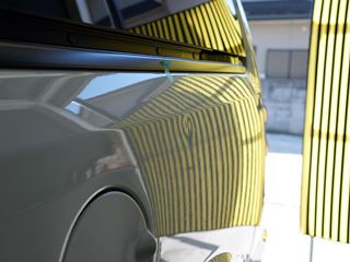 ダッジ グランドキャラバンのデントリペア前