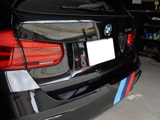 BMW 3シリーズツーリングのデントリペア位置