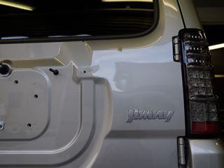 ジムニーのデントリペア前